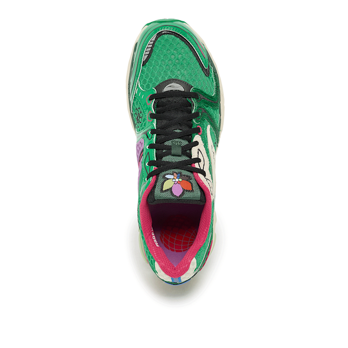 Saucony x Jae Tips Triumph 4 green 96167 4