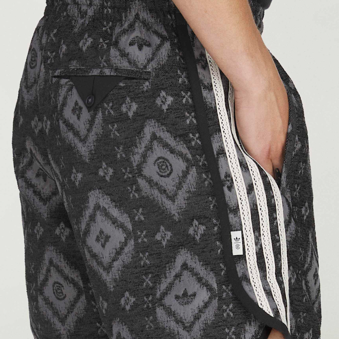 adidas Originals x Clot By Edison Chen Ikat Shorts grau 96599 4