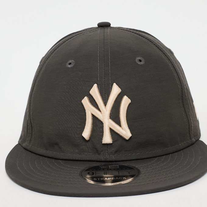 New Era New York Yankees Nylon Strapback Cap grijs 96612 4