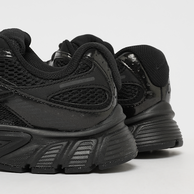 Nike V5 RNR (Runner) schwarz 98075 5