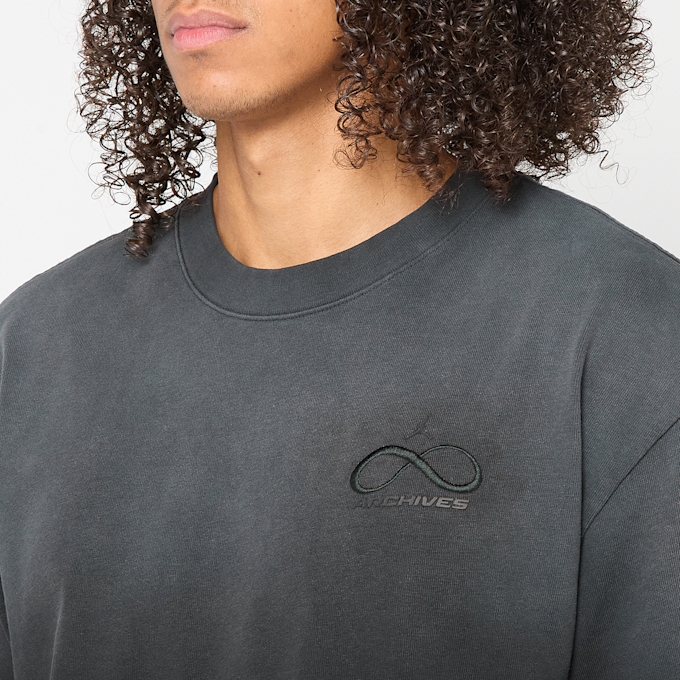 Jordan x Infinite Archives Tee black 98931 5