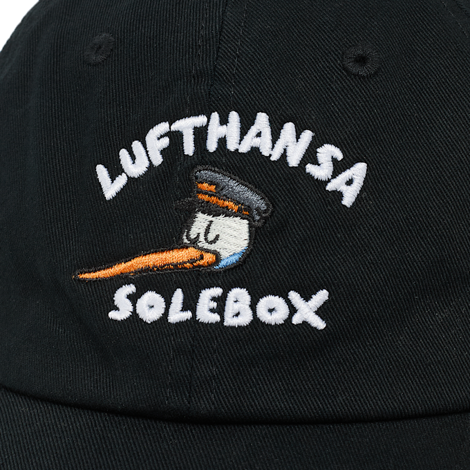 solebox x Lufthansa Logo Cap noir 99199 3