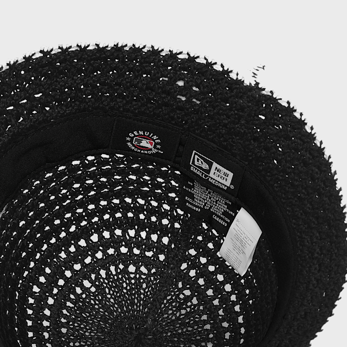 New Era Female Knitted Bucket black 99267 4