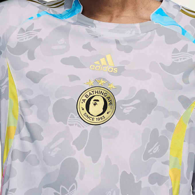 adidas Originals x Bape World Cup Teamgeist Tee multi-colour 99818 4