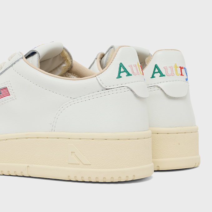 Autry Wmns Medalist Low wit 100134 5