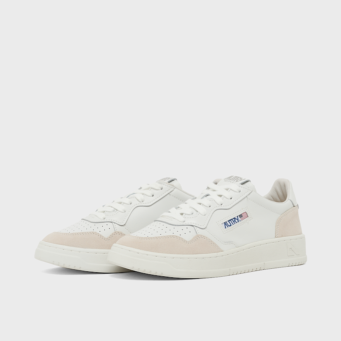 Autry&nbsp; Wmns Medalist Low LS30 blanc 100135 1