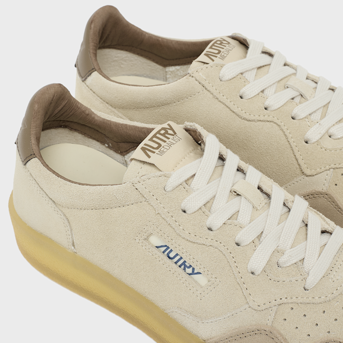 Autry Medalist Low beige 100144 6