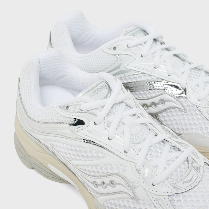 Saucony Progrid Omni 9 blanc 100441 6