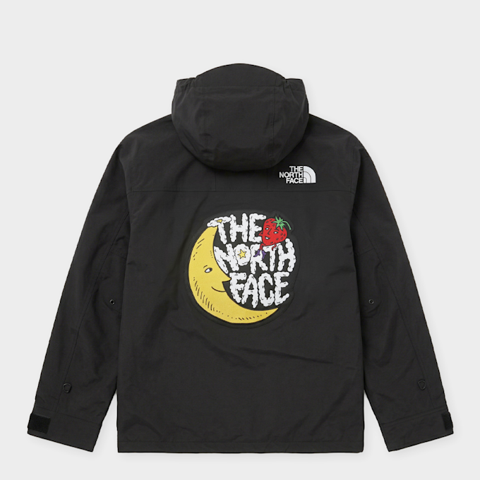 The North Face x Sky High Farm Mountain Jacket black 100579 1