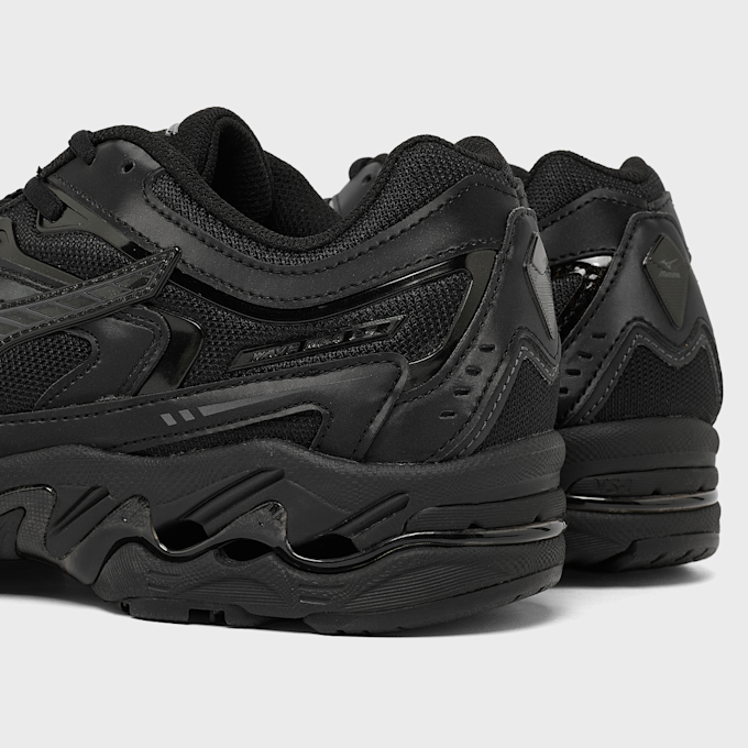 Mizuno Wave Mustang Ls  Tech noir 100734 5