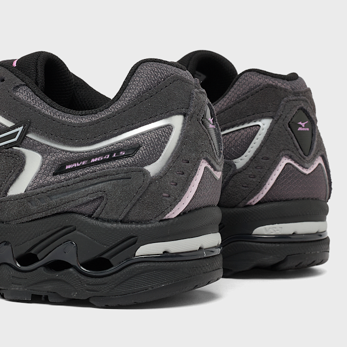 Mizuno Wave Mustang Ls Suede black 100733 5