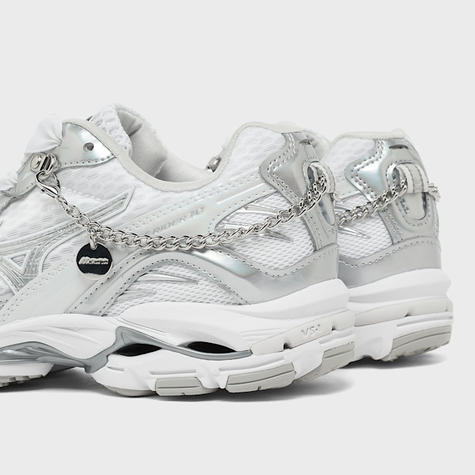 Mizuno Wmns Wave Rider 10 Jewel blanc 100736 5