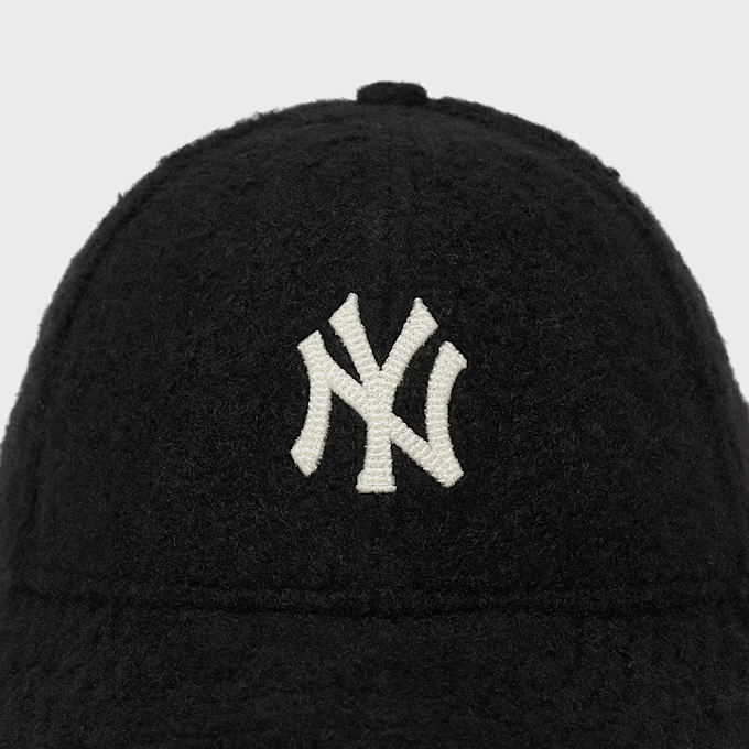 New Era Winter Borg 9Forty® New York Yankees Schwarz 102909 4