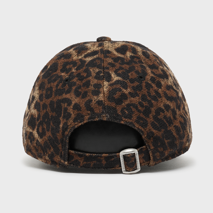 New Era Wmns Cosy Leopard 9Forty® New York Yankees brun 102938 2