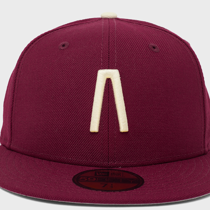 New Era x Fear of God Open Market MLB Logo Fitted Cap rot 103040 4