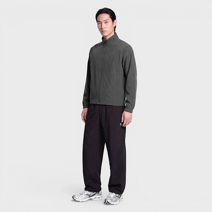 The North Face M TNF Tech Woven Jacket grey 103272 2