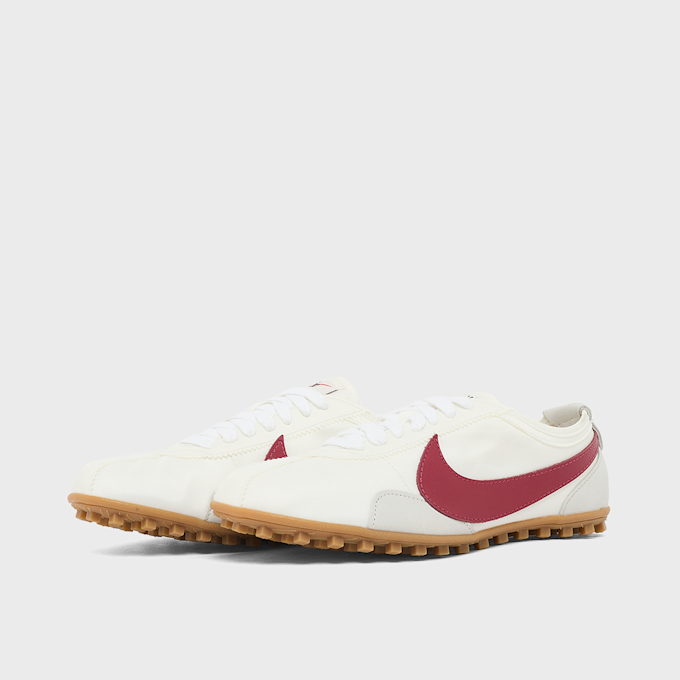 Nike Wmns Moon Racer "Summit White & Team Crimson" white 103326 1