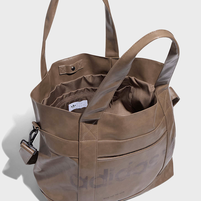 adidas Originals x Song For The Mute Adi008 Tote brown 103810 4