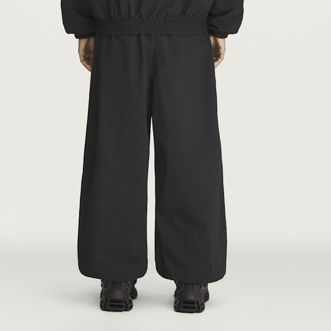 adidas Originals x Willy Chavarria Woven Track Pant rouge 103850 3