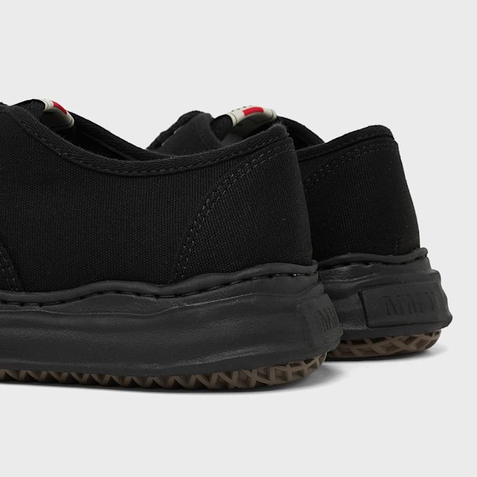 Maison Mihara Yasuhiro BAKER OG Sole Canvas Low Schwarz 104125 5