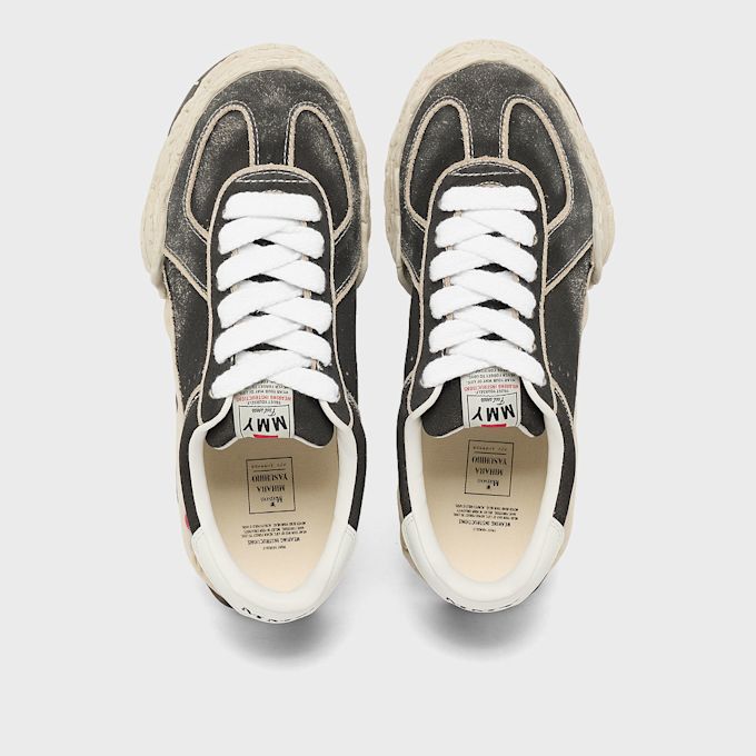 Maison Mihara Yasuhiro Herbie Overdyed Suede Low Top Sneaker gris 104128 4