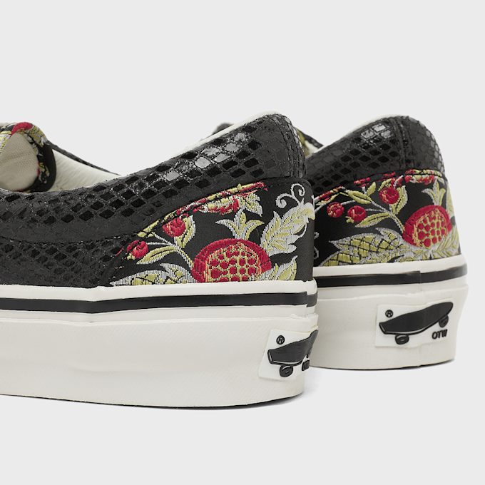 Vans Wmns OTW&nbsp;Era 95 Vibram black 104616 5
