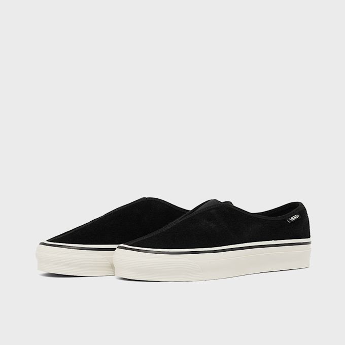 Vans Wmns OTW&nbsp;Slip-On Shadow Vibram Schwarz 104615 1
