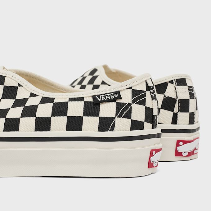 Vans Wmns OTW&nbsp;Slip-On Shadow Vibram Schwarz 104618 5