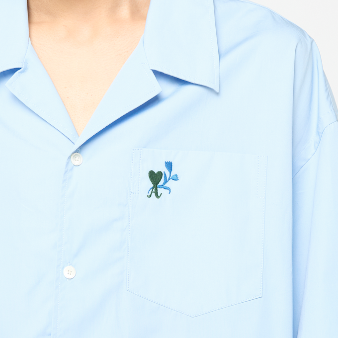 AMI PARIS Short Sleeve Boxy Shirt Shark Collar blau 106038 3