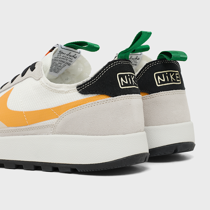 Nike   x Tom Sachs Wmns General Purpose "Bricolage" blanc 107009 5