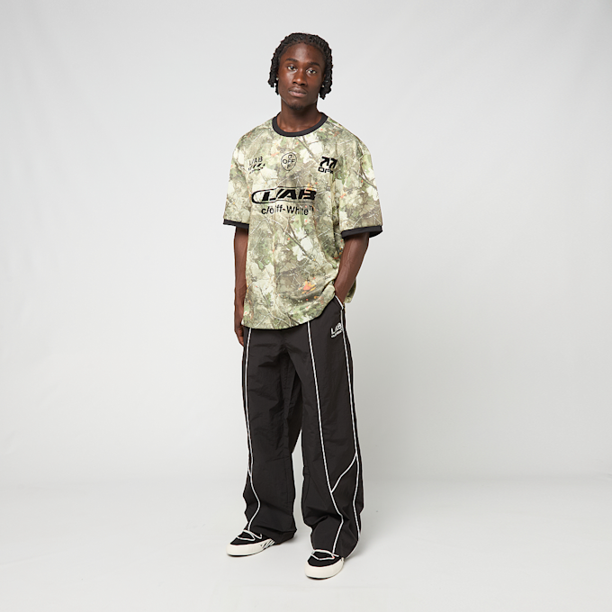 L/AB c/o Off-White Off Camo Soccer Jersey groen 107248 2