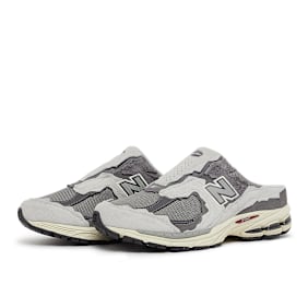 New Balance 2002 (M2002NA) grau
