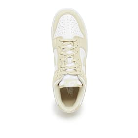 Nike Dunk Low Retro SE gelb