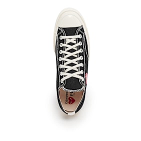 Comme des Garcons Play Small Red Heart Chuck Taylor All Star '70 Low zwart