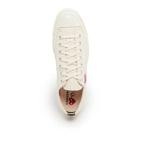 Comme des Garcons Play Small Red Heart Chuck Taylor All Star '70 Low beige