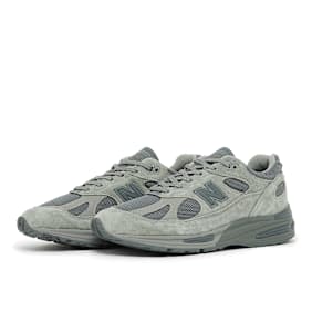 New Balance 991 v2 x thisisneverthat grün
