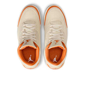 Jordan Air Jordan 3 Retro "Starfish" oranje