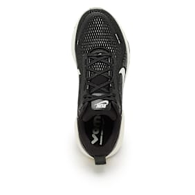 Nike Vomero 18 black