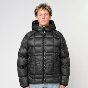 C. P. Company Medium Jacket In Dd-Shell zwart