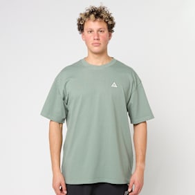 Nike ACG Max90 T-Shirt grün