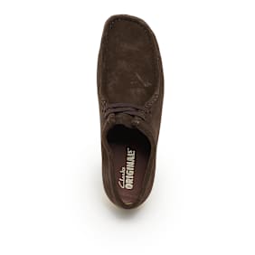 Clarks Wallabee brown