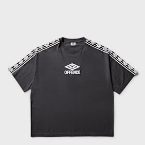 Umbro by Slam Jam Offence Defence Tape Tee zwart