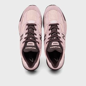 New Balance 992 Made In USA light pink