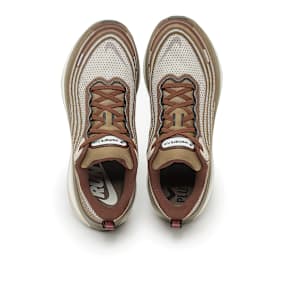 Nike Vomero Plus QS bruin