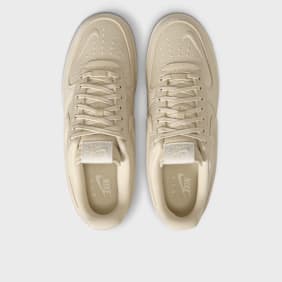 Nike Air Force 1 '07 Lv8 beige