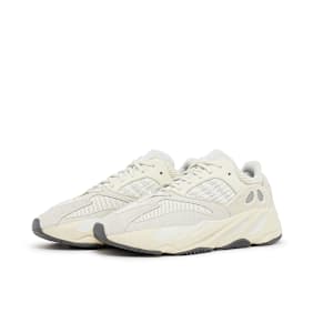 adidas Originals Wmns Yeezy Boost 700 "Analog" beige