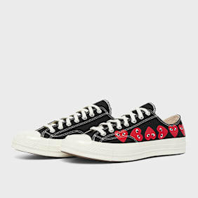 Comme des Garcons Play Multi Heart Chuck Taylor All Star '70 Low zwart