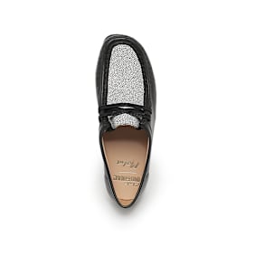 Clarks x Maha Wallabee zwart