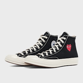 Comme des Garcons Play Small Red Heart Chuck Taylor All Star '70 Hi zwart