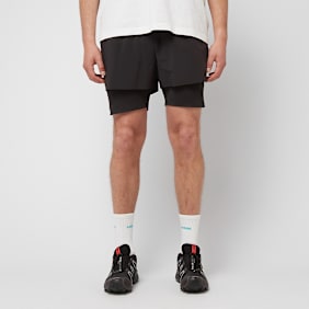 PUMA MMQ Running Shorts schwarz